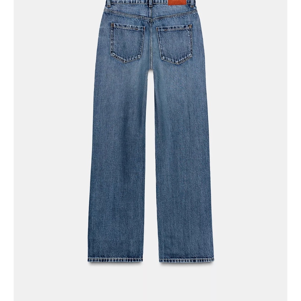 Zara High-Rise Straight Leg Blue Jeans